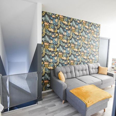 Appartement "Le Terminus " Gare-Cosy-Wifi 6 Personnes Saint-Quentin  Exterior photo